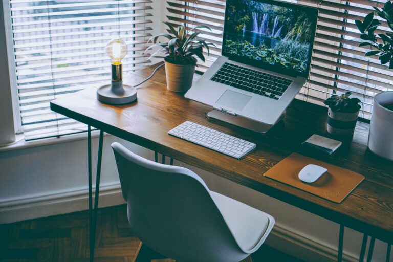 coworking-space-or-rented-office-space