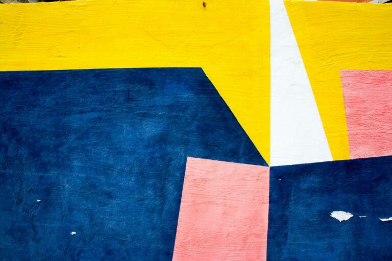 What-are-the-best-colors-for-the-walls-of-a-coworking-space