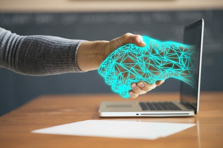 Is-there-any-platform-to-connect-startups-to-shared-office-spac