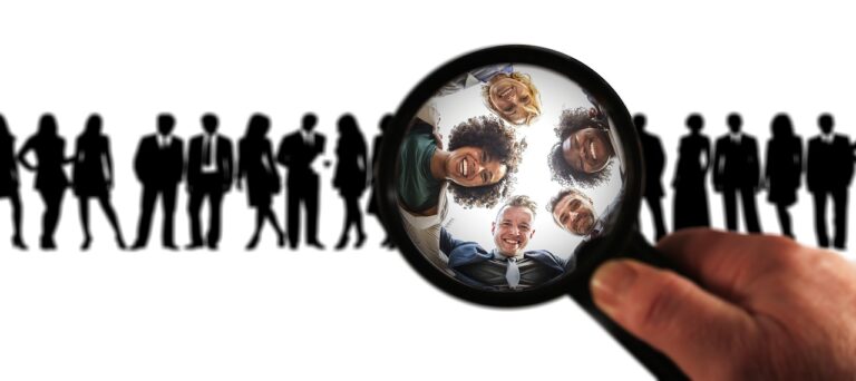 Who-are-the-target-customers-for-a-coworking-place