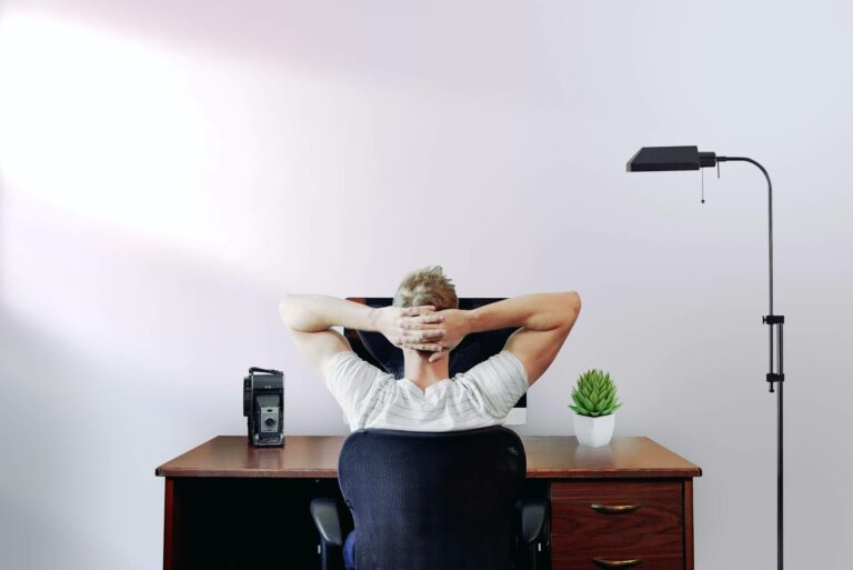 Avez-vous-deja-pense-au-coworking