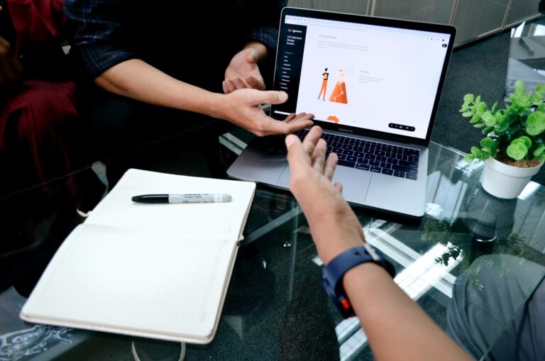 How-many-of-you-use-a-coworking-space